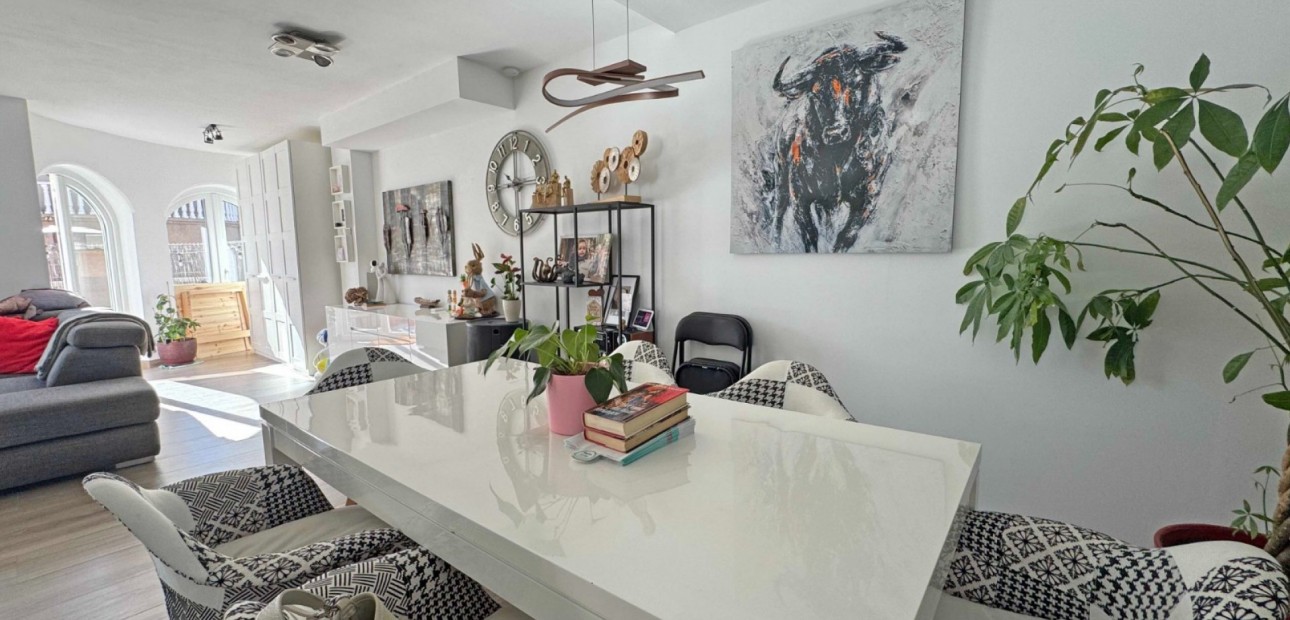 Sale - Townhouse -
Orihuela Costa - Villamartin