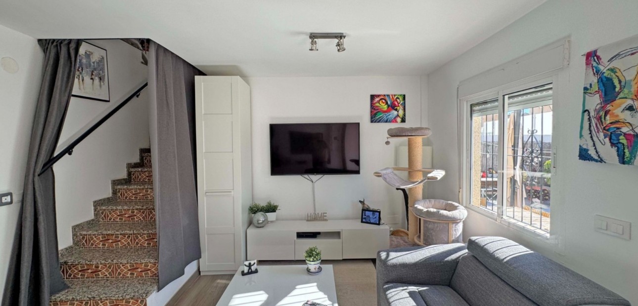 Sale - Townhouse -
Orihuela Costa - Villamartin