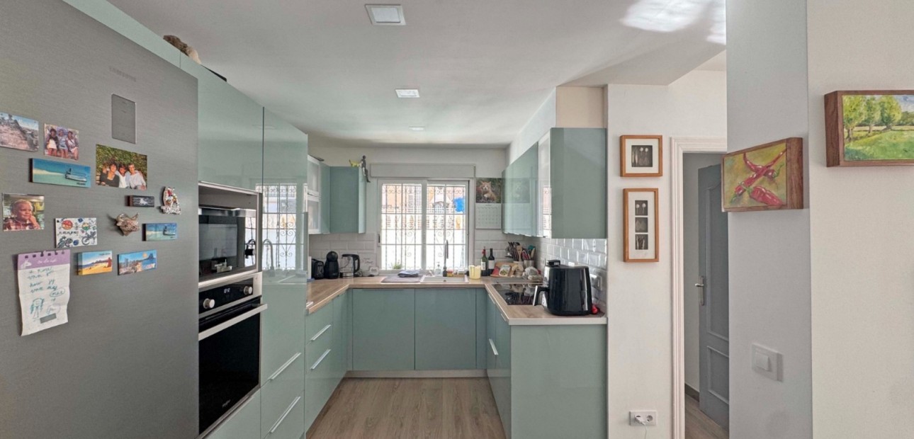 Sale - Townhouse -
Orihuela Costa - Villamartin