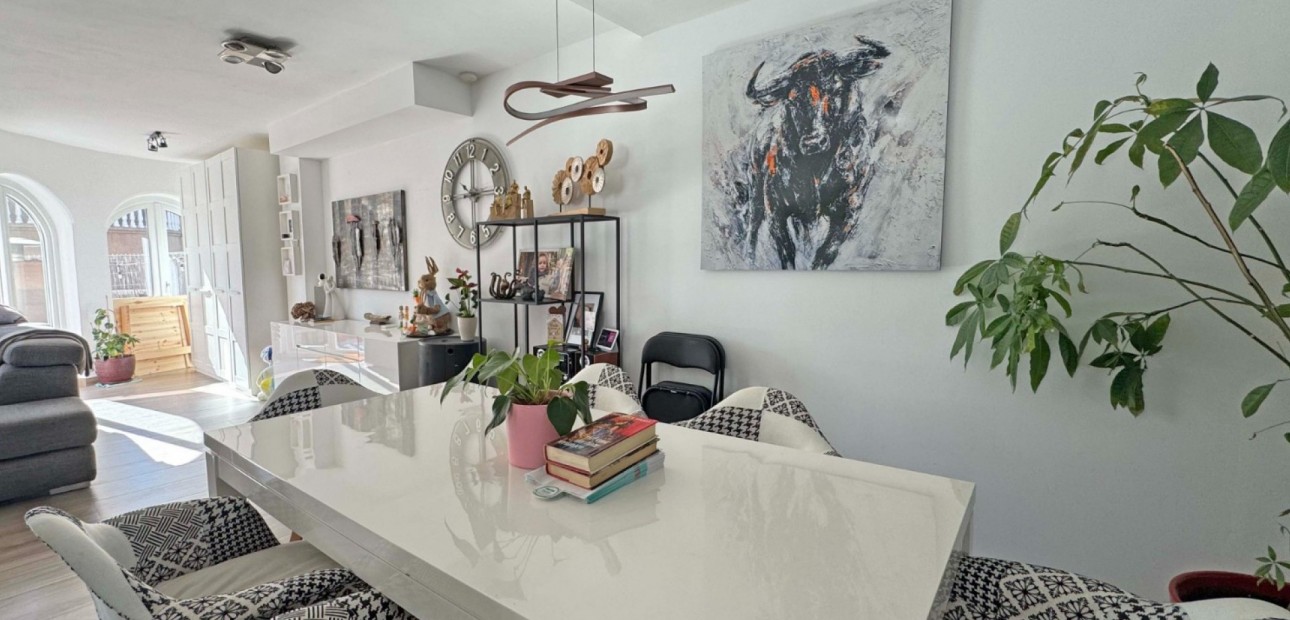 Sale - Townhouse -
Orihuela Costa - Villamartin