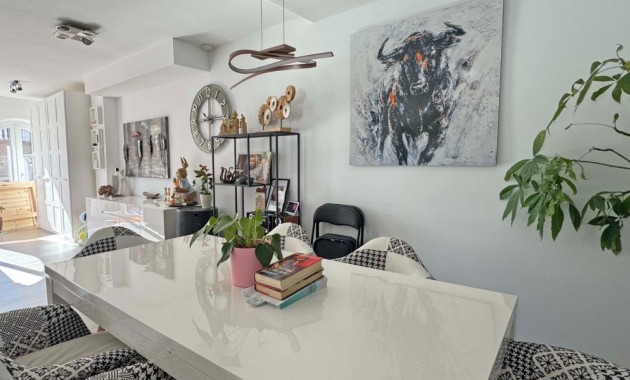 Sale - Townhouse -
Orihuela Costa - Villamartin