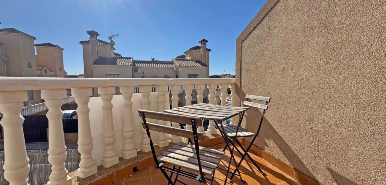 Sale - Townhouse -
Orihuela Costa - Villamartin