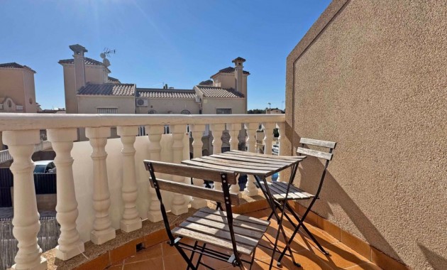 Sale - Townhouse -
Orihuela Costa - Villamartin