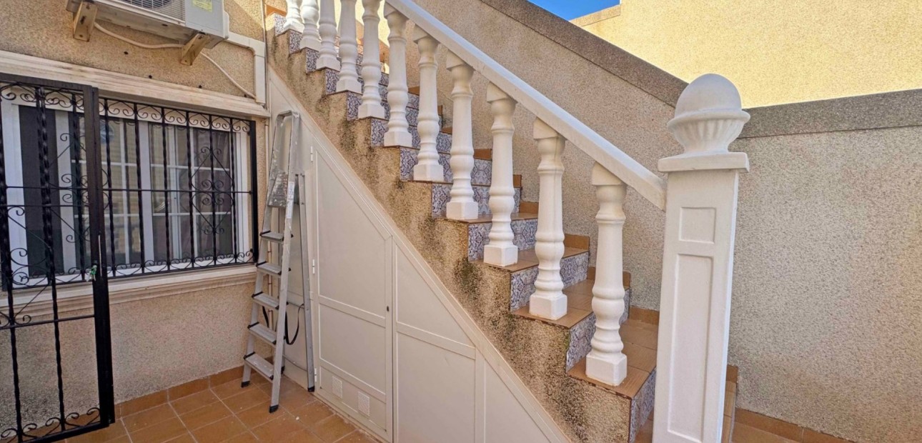 Sale - Townhouse -
Orihuela Costa - Villamartin