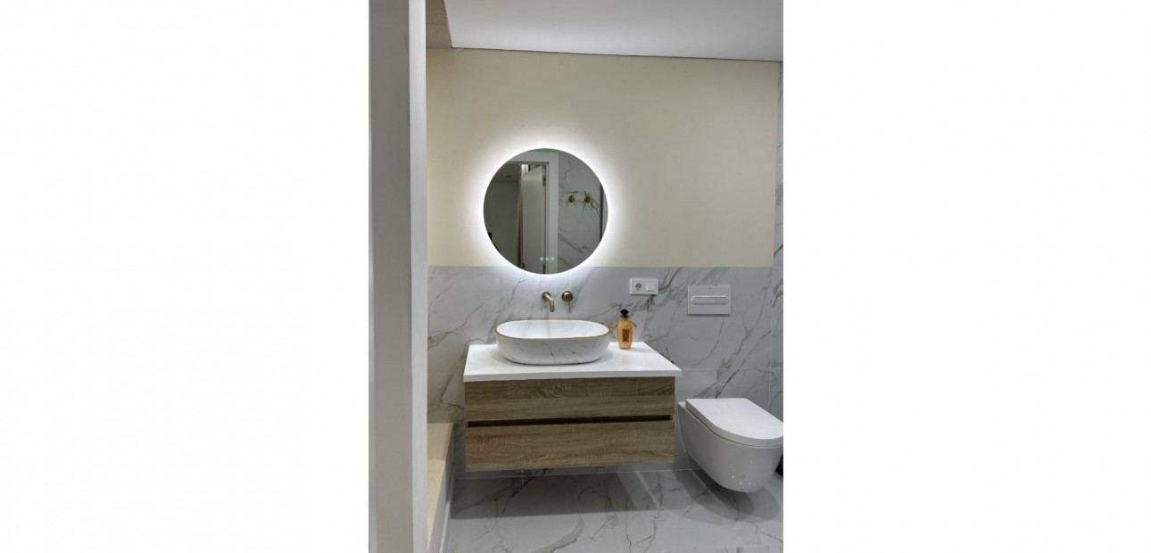 Sale - Apartment / flat -
Torrevieja