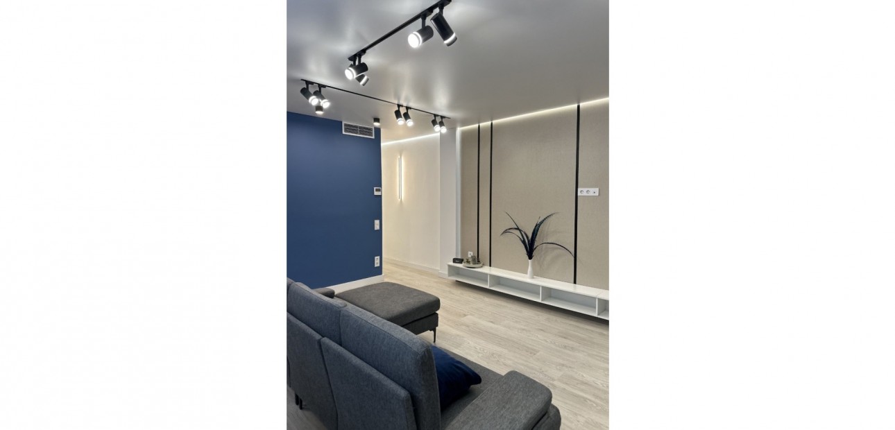 Sale - Apartment / flat -
Torrevieja