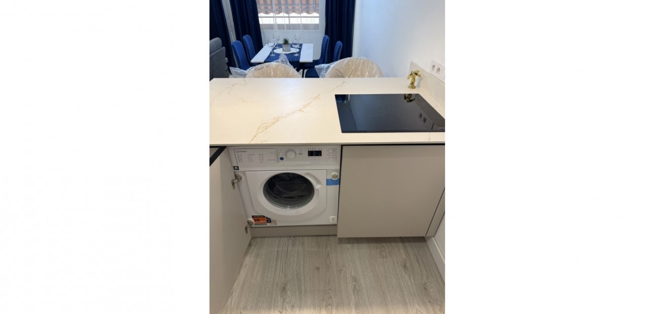 Sale - Apartment / flat -
Torrevieja