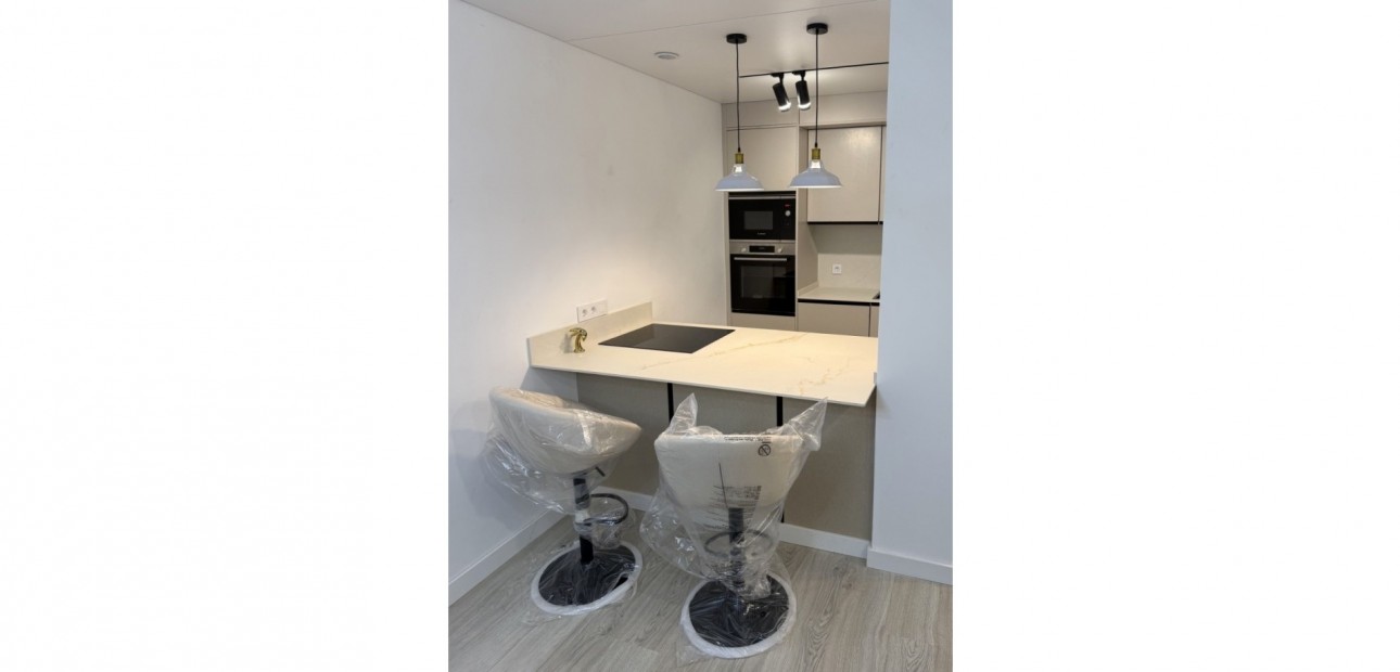 Sale - Apartment / flat -
Torrevieja