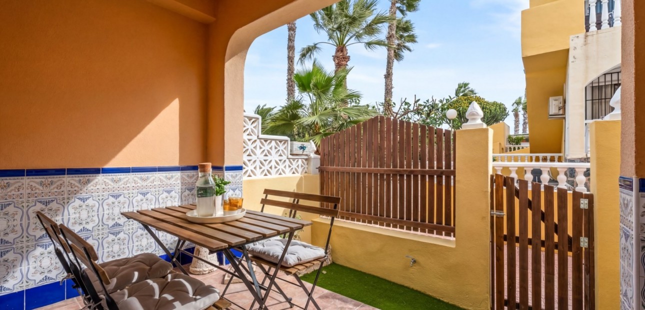 Sale - Townhouse -
Orihuela Costa - La Florida