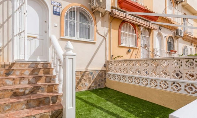 Sale - Townhouse -
Orihuela Costa - La Florida