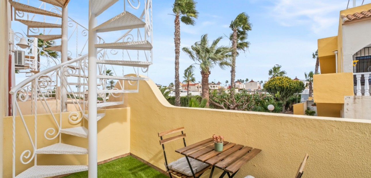 Sale - Townhouse -
Orihuela Costa - La Florida