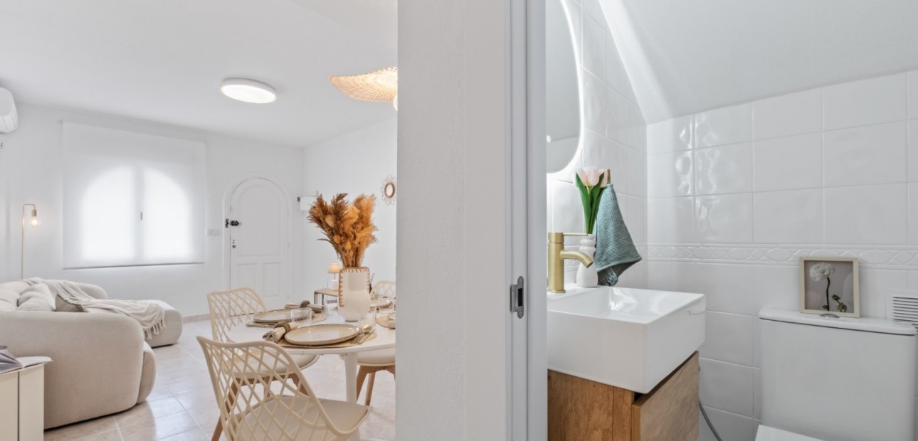 Sale - Townhouse -
Orihuela Costa - La Florida