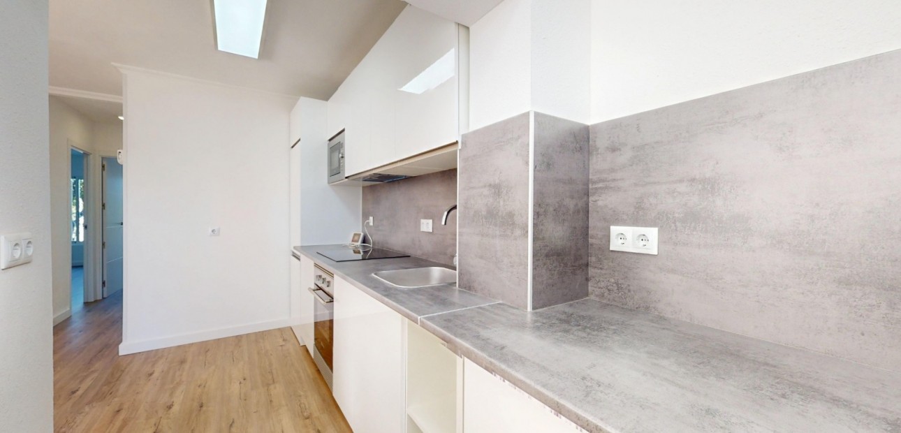 Sale - Apartment / flat -
Orihuela Costa - Villamartin