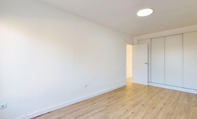 Sale - Apartment / flat -
Orihuela Costa - Villamartin