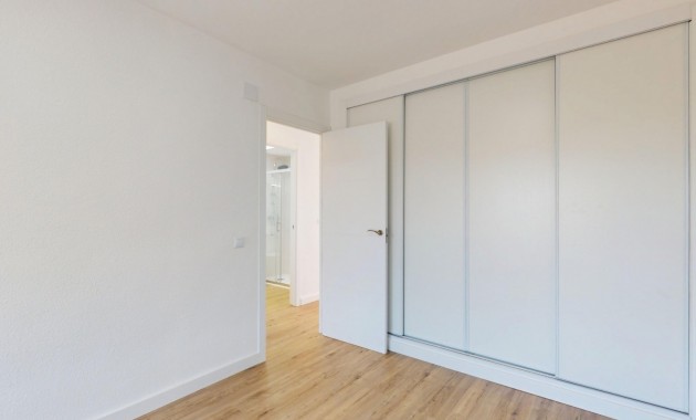 Sale - Apartment / flat -
Orihuela Costa - Villamartin