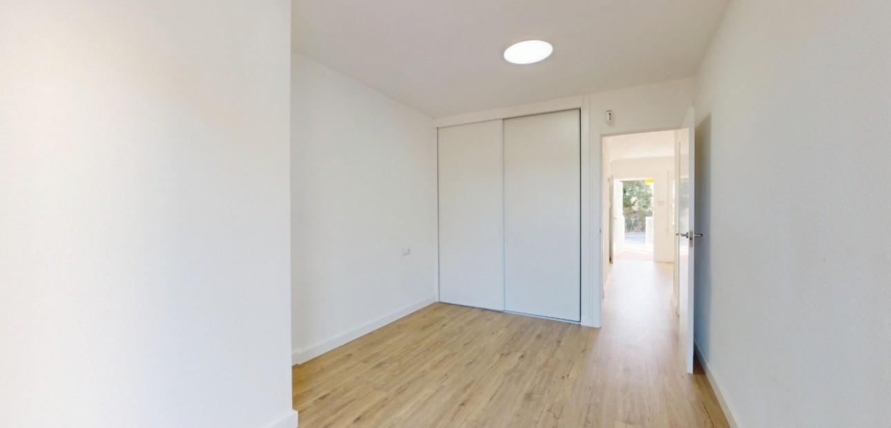 Sale - Apartment / flat -
Orihuela Costa - Villamartin