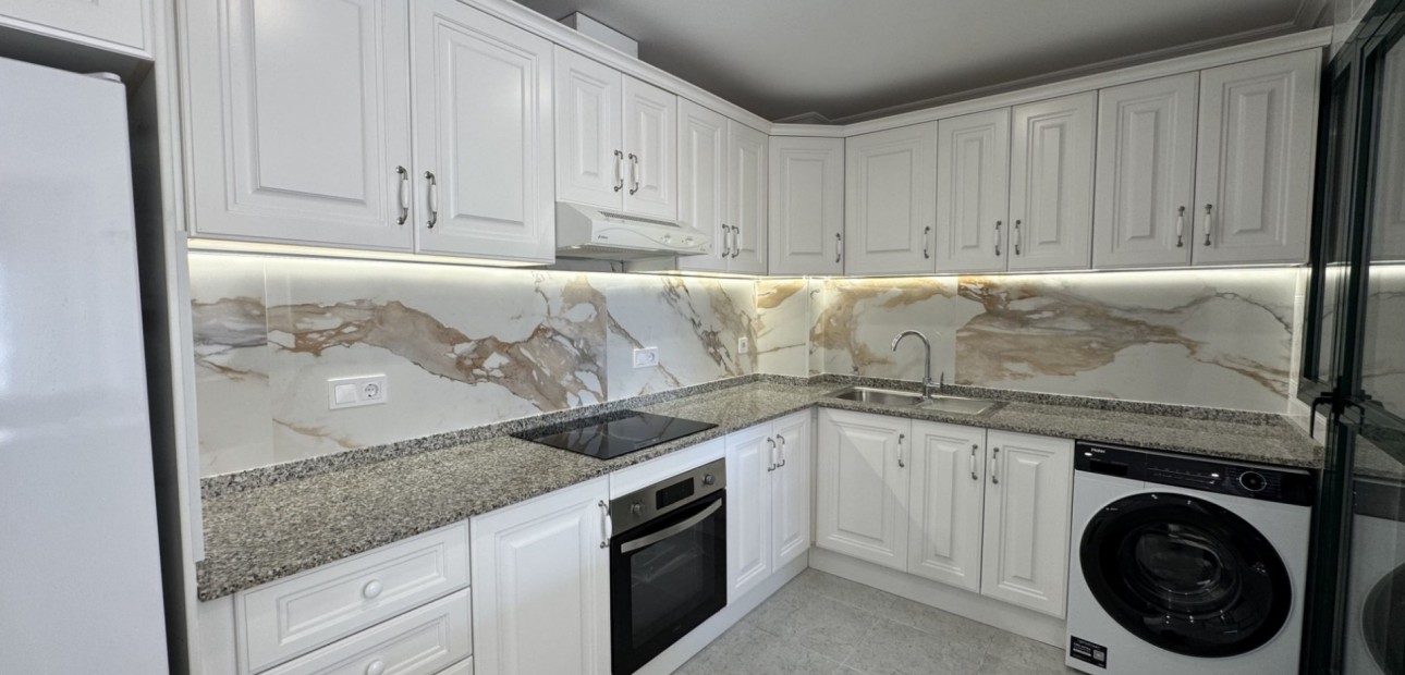 Sale - Apartment / flat -
Orihuela Costa - Lomas de Campoamor