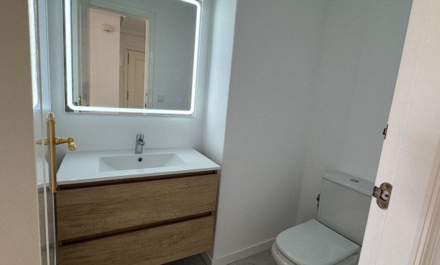 Sale - Apartment / flat -
Orihuela Costa - Lomas de Campoamor