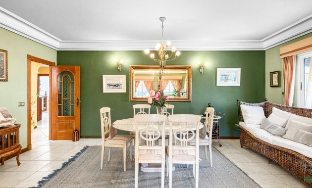 Sale - Detached Villa -
Torrevieja - Torrelamata - La Mata