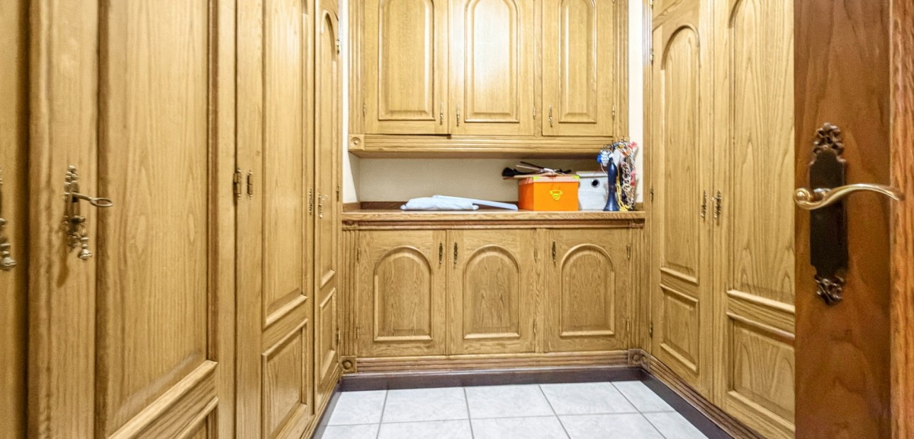 Sale - Detached Villa -
Torrevieja - Torrelamata - La Mata