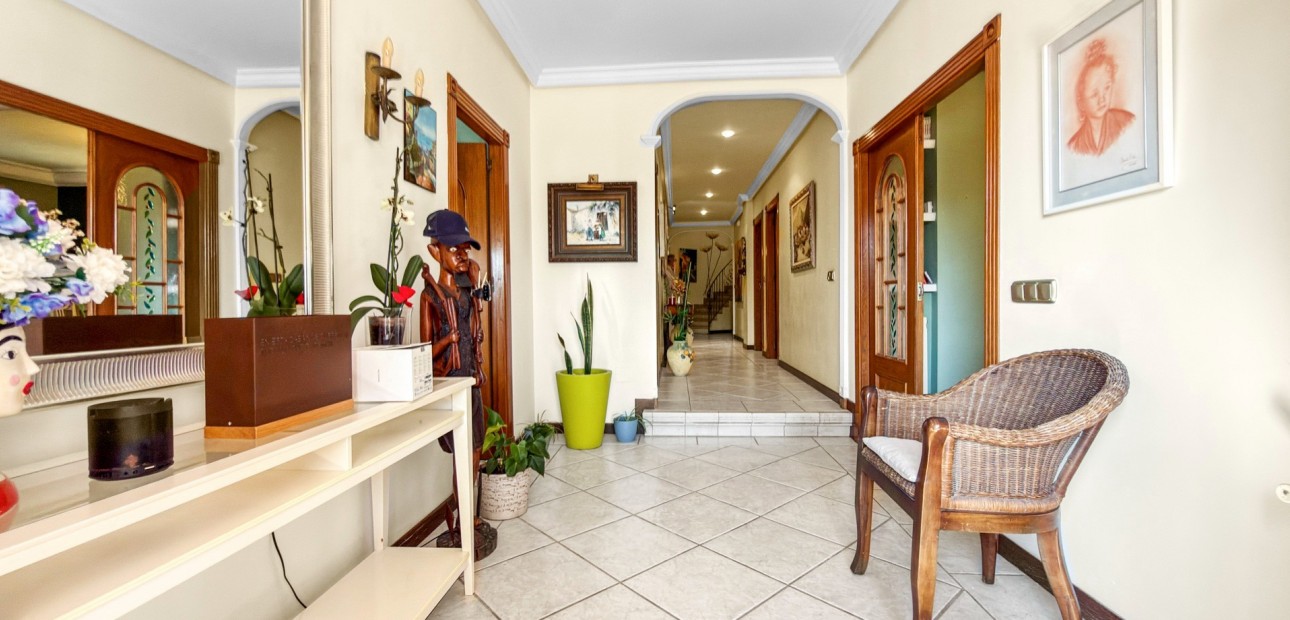 Sale - Detached Villa -
Torrevieja - Torrelamata - La Mata