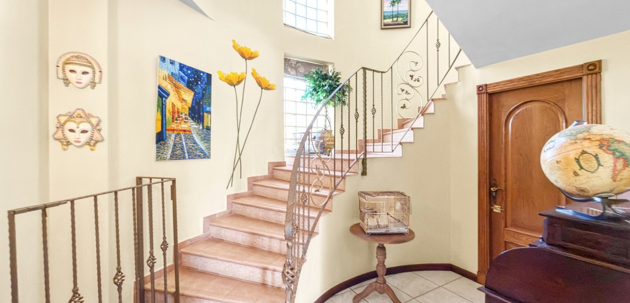 Sale - Detached Villa -
Torrevieja - Torrelamata - La Mata