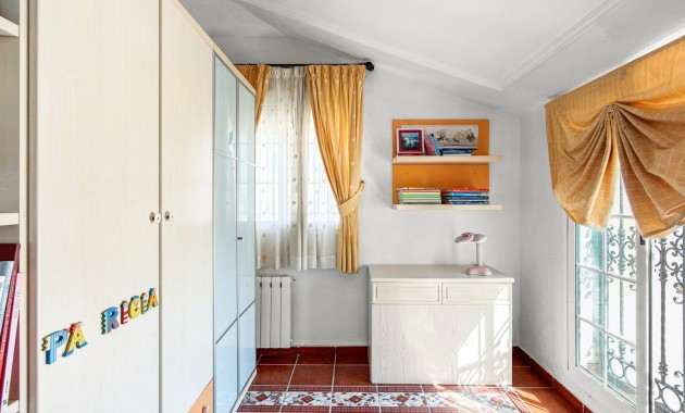 Sale - Detached Villa -
Torrevieja - Torrelamata - La Mata