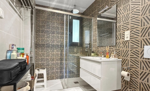 Sale - Apartment / flat -
Orihuela Costa - Playa Flamenca