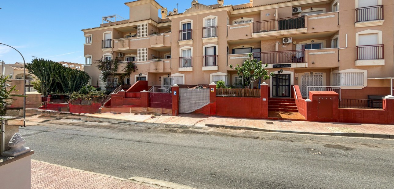 Sale - Townhouse -
Orihuela Costa - La Florida