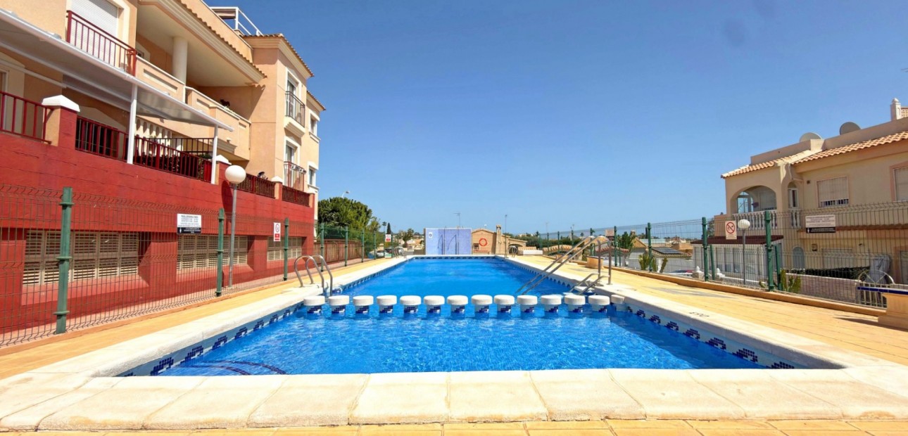 Sale - Townhouse -
Orihuela Costa - La Florida