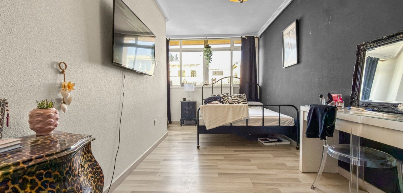 Sale - Townhouse -
Orihuela Costa - La Florida