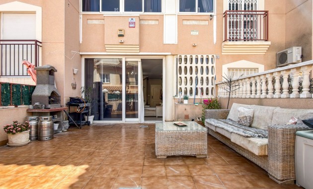 Sale - Townhouse -
Orihuela Costa - La Florida