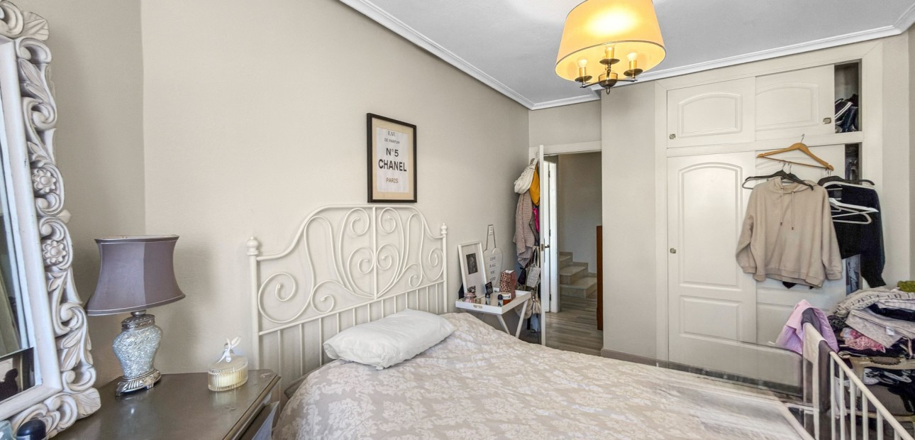 Sale - Townhouse -
Orihuela Costa - La Florida