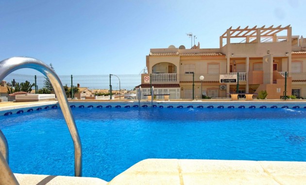 Sale - Townhouse -
Orihuela Costa - La Florida