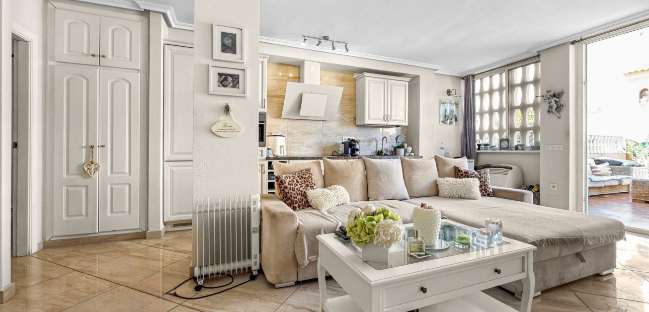 Sale - Townhouse -
Orihuela Costa - La Florida