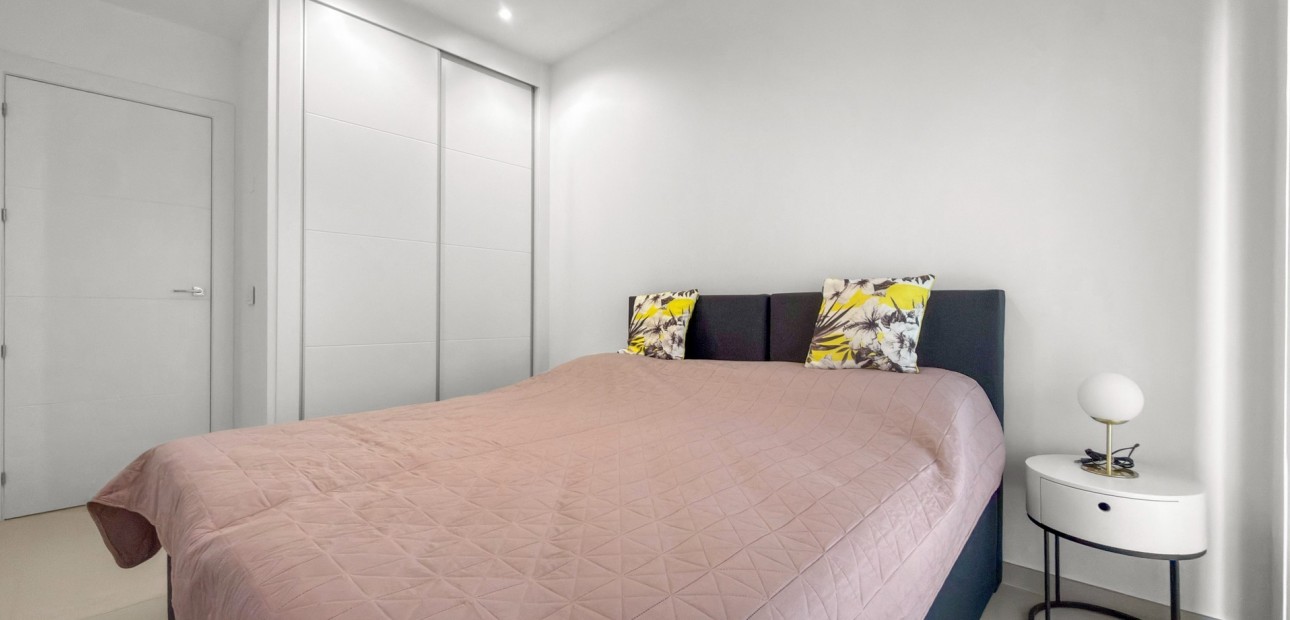 Sale - Apartment / flat -
Pilar de La Horadada - Lo Romero Golf