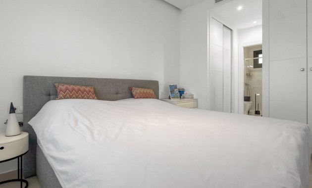 Sale - Apartment / flat -
Pilar de La Horadada - Lo Romero Golf