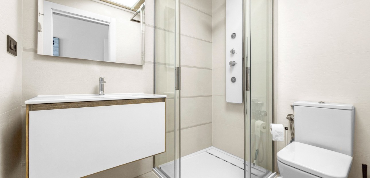 Sale - Apartment / flat -
Torrevieja - Los Balcones - Los Altos del Edén