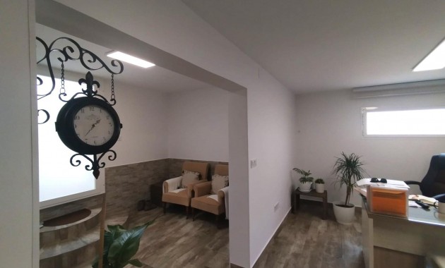 Venta - Villa -
San Miguel de Salinas - Las filipinas