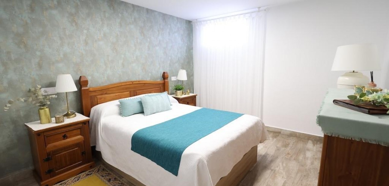 Venta - Villa -
San Miguel de Salinas - Las filipinas