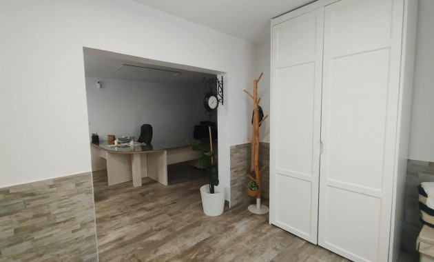 Venta - Villa -
San Miguel de Salinas - Las filipinas