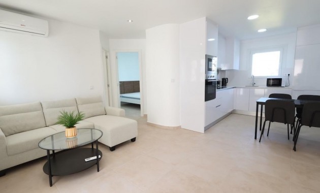 Venta - Bungalow -
Orihuela Costa - La Zenia