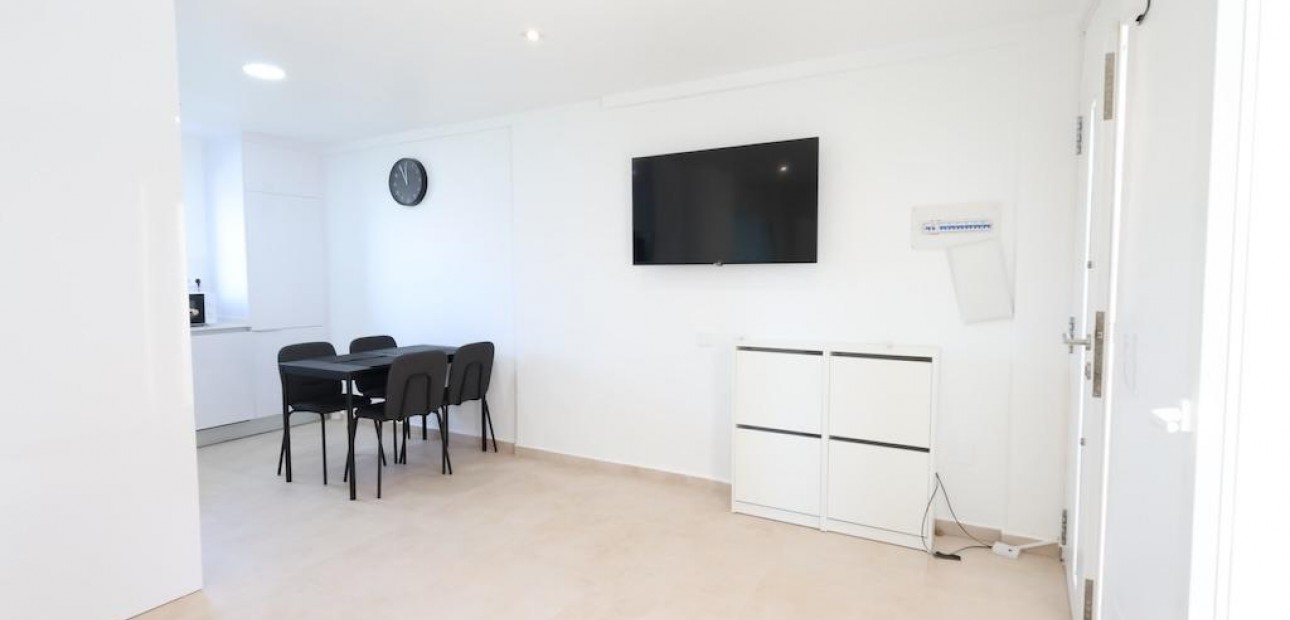 Venta - Bungalow -
Orihuela Costa - La Zenia