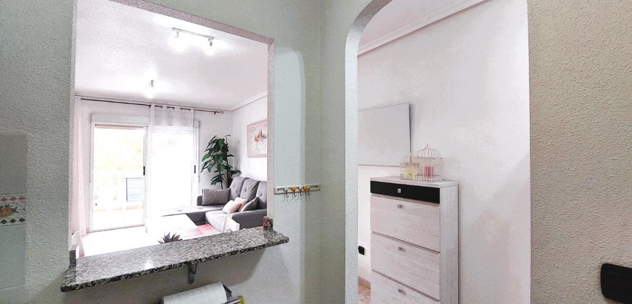 Venta - Apartamento / piso -
Orihuela Costa - Playa Flamenca