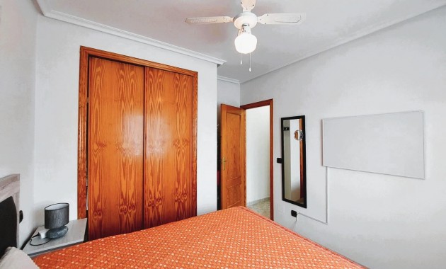 Venta - Apartamento / piso -
Orihuela Costa - Playa Flamenca