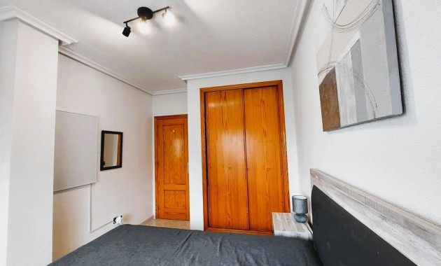 Venta - Apartamento / piso -
Orihuela Costa - Playa Flamenca