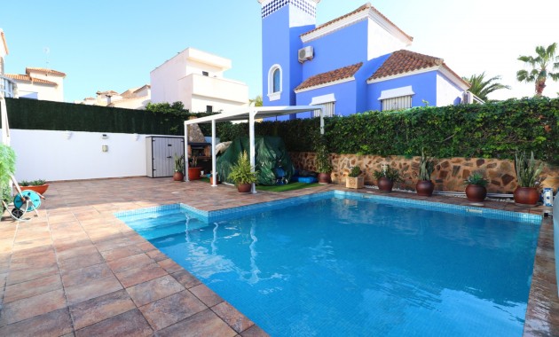 Venta - Detached Villa -
Orihuela Costa - Villamartin