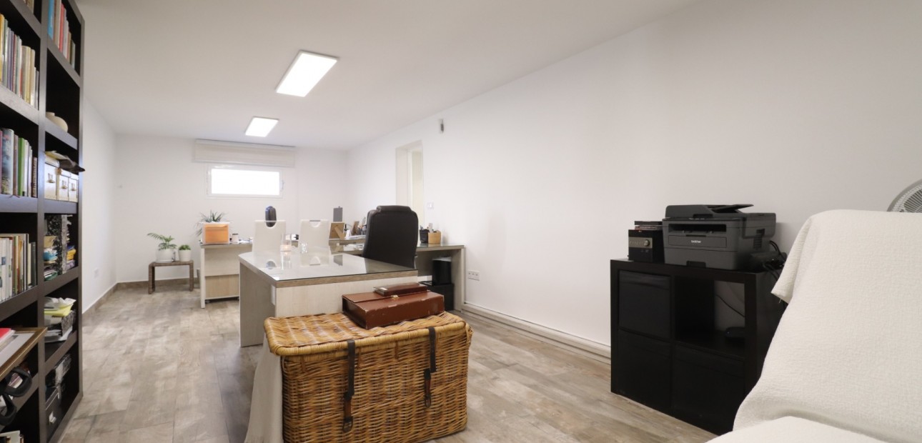 Venta - Detached Villa -
Orihuela Costa - Villamartin