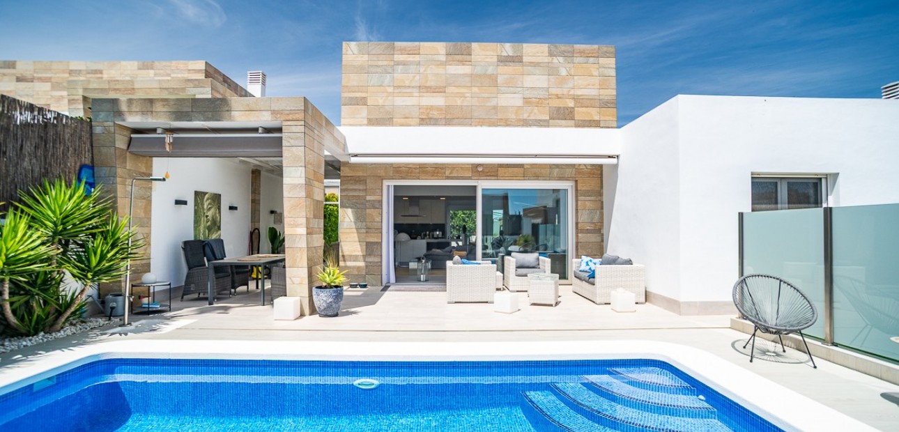 Venta - Villa -
Algorfa - La finca Golf