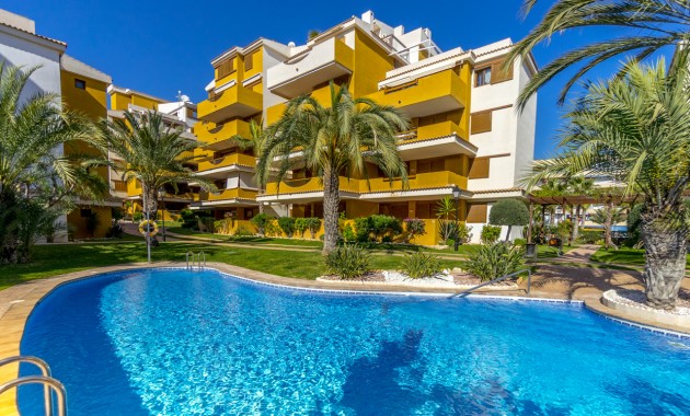 Venta - Apartamento / piso -
Torrevieja - Punta Prima